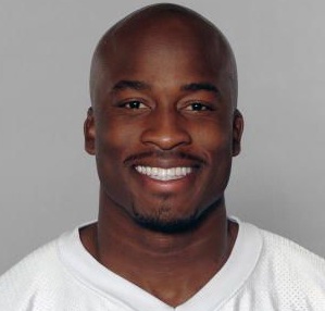 Akbar Gbaja-Biamila Married, Wife, Kids, Stats, NFL, Net Worth, Salary