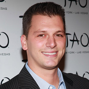 Albie Manzo Wiki: Age, Engaged, Girlfriend, Dating, Gay, Net Worth, Family