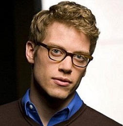 Barrett Foa Married, Husband/Spouse, Gay, Relationship, Net Worth