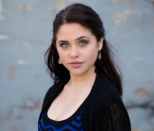 Descendants 2 Star Brenna D'Amico Wiki, Age, Dating, Parents, Sister