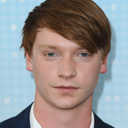 Calum Worthy Wiki, Girlfriend, Dating, Gay, Affairs, Net Worth