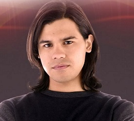 Carlos Valdes Married, Girlfriend, Dating, Gay, Ethnicity, Net Worth, Height
