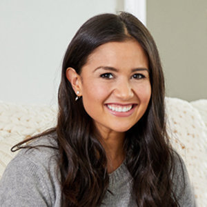 Catherine Giudici, Sean Lowe's Wife: Baby, Parents, Dad, Net Worth, Bio