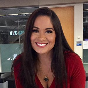 Mai Martinez Married, Husband, Boyfriend, Family, Weight Loss, Salary