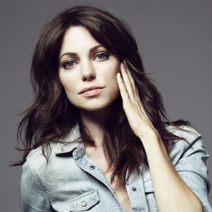 Courtney Henggeler Wiki: Wedding, Husband, Boyfriend, Baby, Net Worth