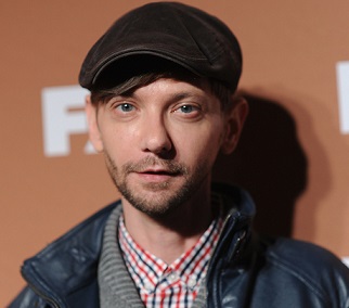DJ Qualls Wiki, Married, Wife, Girlfriend, Dating, Gay, Net Worth