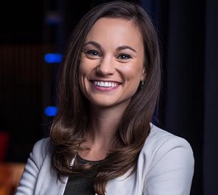 Emily Calandrelli Married, Husband, Boyfriend, Dating, Family, Height