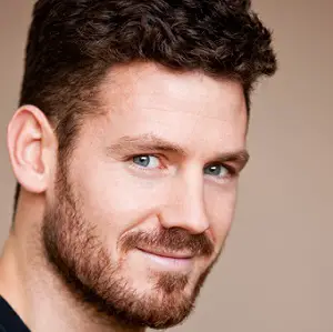 Henry Garrett Wiki, Married, Wife, Gay, Height, Family, Net Worth