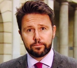 Jon Kay BBC, Age, Married, Wife, Girlfriend, Dating, Bio, Salary