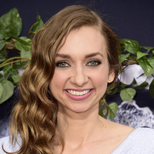Lauren Lapkus Married, Husband, Boyfriend, Affair, Family, Net Worth, Bio