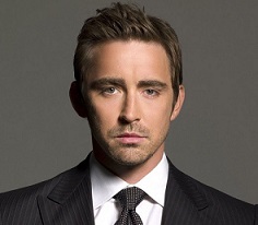 Lee Pace Wiki, Gay or Single, Girlfriend, Dating, Partner, Engaged