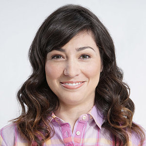 Melissa Villasenor Wiki: Married, Boyfriend, Dating, Parents, Net Worth
