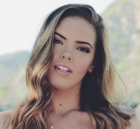 Miranda May Wiki, Boyfriend, Dating, Parents, Weight Loss, 2017