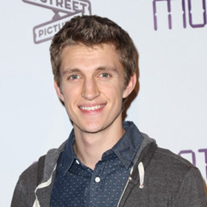 Nat Zang Wiki: Age, Height, Girlfriend, Dating, Gay, Family, Net Worth