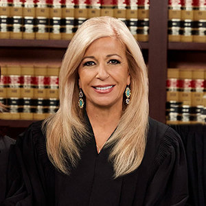 Patricia DiMango Wiki: Age, Married, Husband, Family, Salary, Net Worth