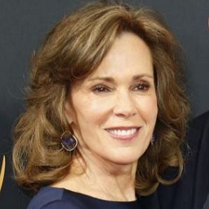 Robin Dearden Wiki: Age, Family, Net Worth- All About Bryan Cranston's Wife