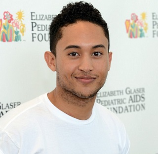 Tahj Mowry Married, Wife, Girlfriend, Dating, Gay, Net Worth, Parents