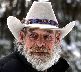 Mountain Men Star Tom Oar Wiki, Age, Wife, Family, Net Worth