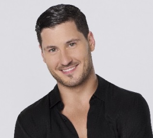 Valentin Chmerkovskiy Married, Engaged, Girlfriend, Dating, Net Worth