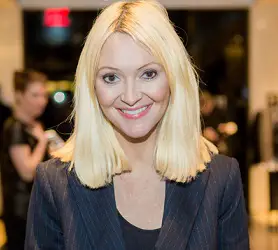 Zanna Roberts Rassi Wiki, Age, Birthday, Married, Boyfriend, Family, Height