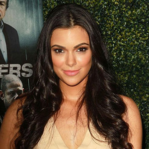 Anabelle Acosta Wiki: Boyfriend, Dating, Family
