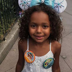 Angel Iris Murphy Brown Wiki: Birthday, Siblings, Parents, Age