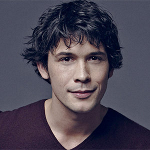 Is Bob Morley Gay? His Girlfriend, Dating, Relationship, Family, And More