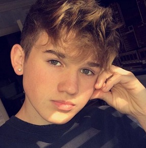 Charles Gitnick Wiki, Age, Birthday, Height, Family, Art, 2017