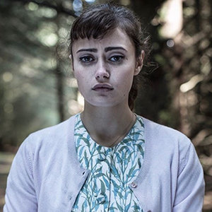 Ella Purnell Wiki: Age, Dating, Boyfriend, Married, Husband & More Facts