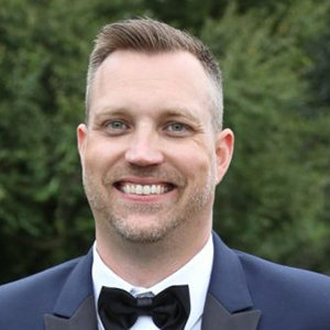 AJ Vollmoeller Wiki, Age, College, Boyfriend