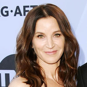 Amanda Anka Net Worth, Parents, Husband, Children