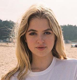 Who Is Anais Gallagher? Noel Gallagher Daughters Complete Wiki
