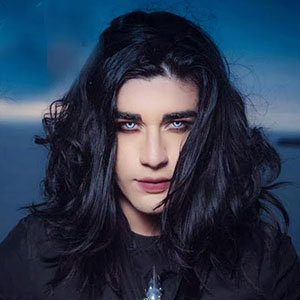 Andrew De Leon Wiki, Net Worth, Gay, Family