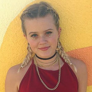 Ava Elizabeth Phillippe Wiki, Boyfriend, College, Net Worth, Age, Height