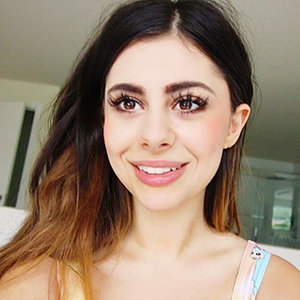 Azzyland Wiki, Age, Real Name, Boyfriend, Height