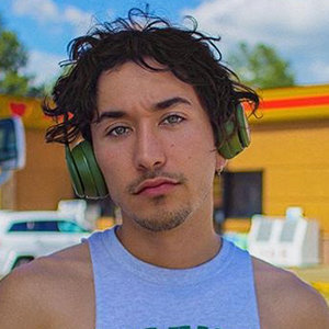 Brennen Taylor Wiki, Age, Girlfriend, Gay, Height, Parents