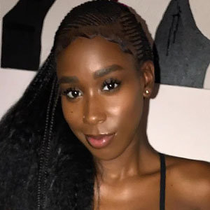 Bria Myles Wiki, Boyfriend, Engaged, Net Worth, Parents