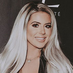 Brielle Biermann Wiki: Father, Boyfriend, Net Worth, Siblings