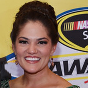 Brittany Baca Wiki, Age, Baby, Height, Joey Logano