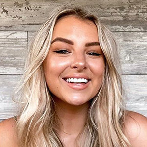 Brittney Lee Saunders Wiki: Dating Status, Family, Makeup Tutorials