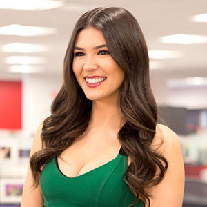 Cathy Kelley Wiki, Boyfriend, Dating, Affair, Net Worth