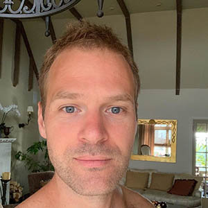 Charlie Goldsmith Wiki, Age, Wife, Daughter, Now