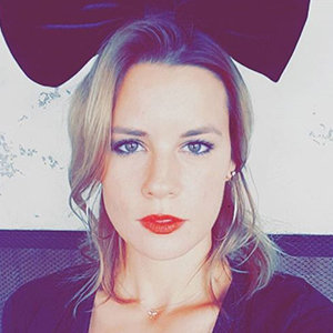 Chelsea Hobbs Married, Children, Family
