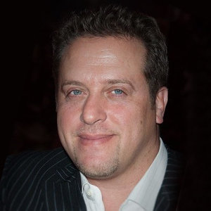 Chris Laurita & Jacqueline Laurita: Wiki & Their Combined Net Worth