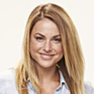 Christmas Abbott Boyfriend, Married, Pregnant, Height
