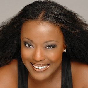 D'atra Hicks Husband, Baby Father, Net Worth