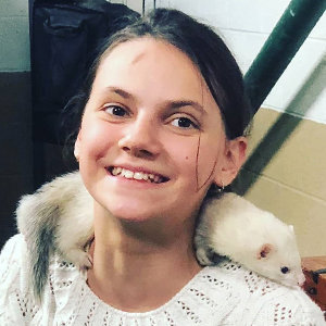 Dafne Keen Wiki, Age, Birthday, Height, Parents, Net Worth