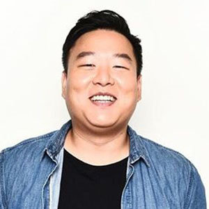 David So Is Engaged With Girlfriend, His Relationship Details