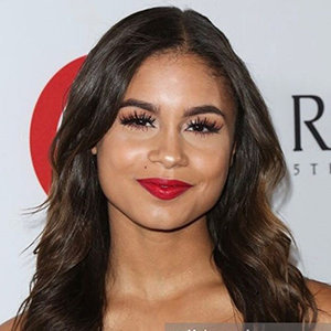 Desiree Ross Parents, Brother, Dating, Net Worth