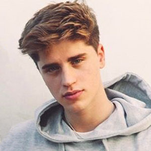 Emilio Martinez Wiki: Girlfriend, Single, Height